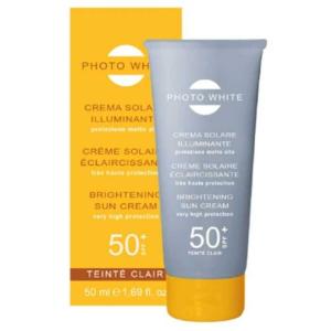 PHOTO WHITE CRÈME SOLAIRE TEINTÉE CLAIRE ECLAIRICISSANTE SPF 50+ 50 ML